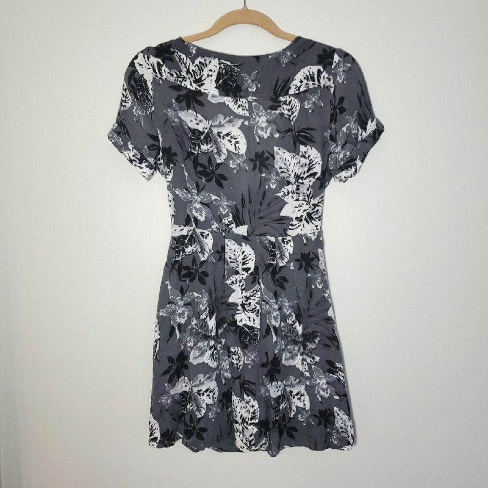 Free People small dress - Picture 6 of 7